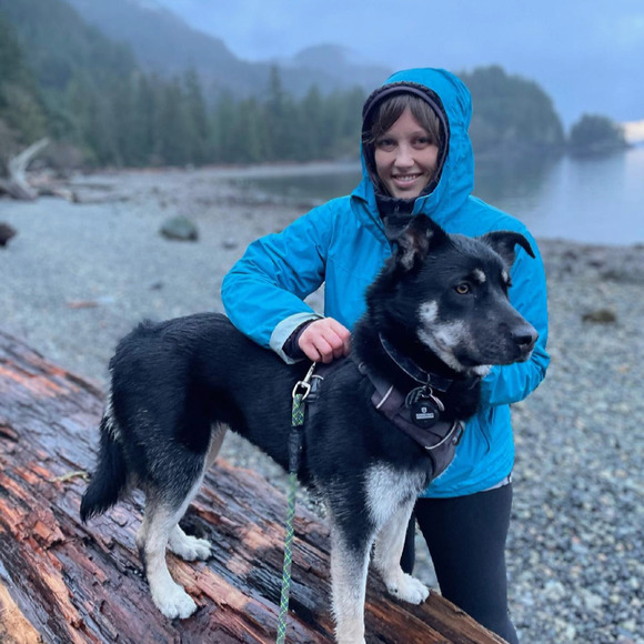 Meet your Posher, Lucie - Picture 1 of 1